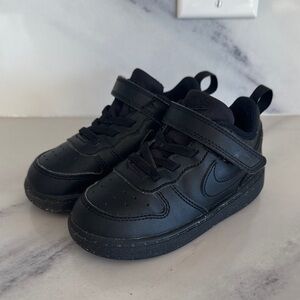 Nike Kids Black Sneakers